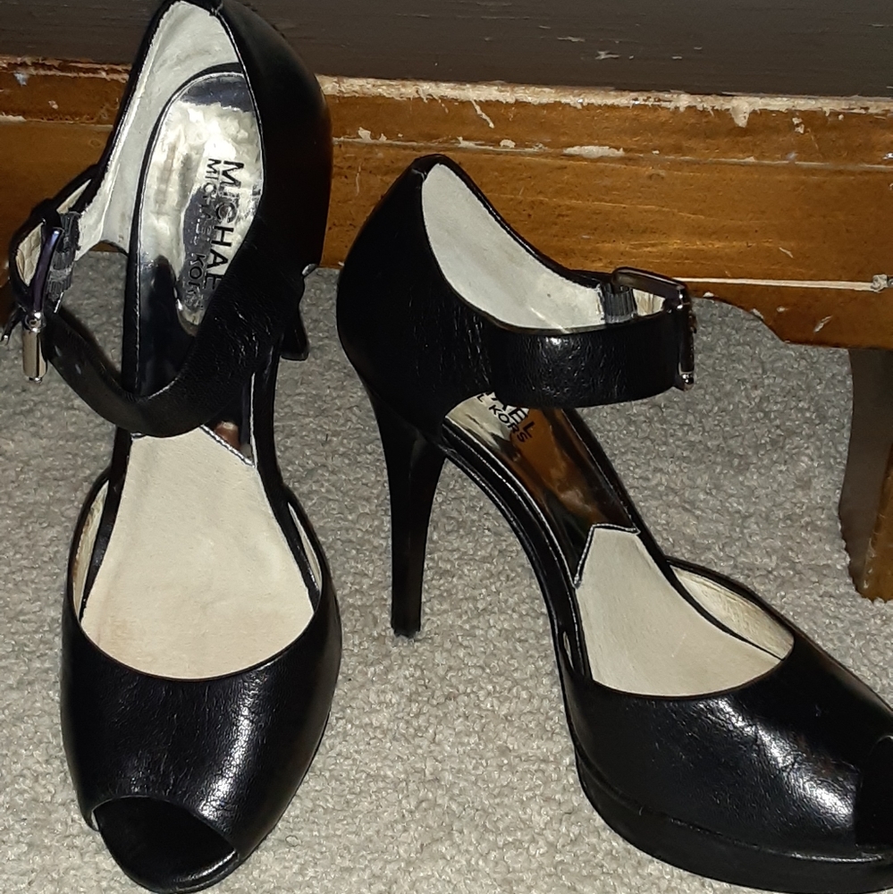 Black heels